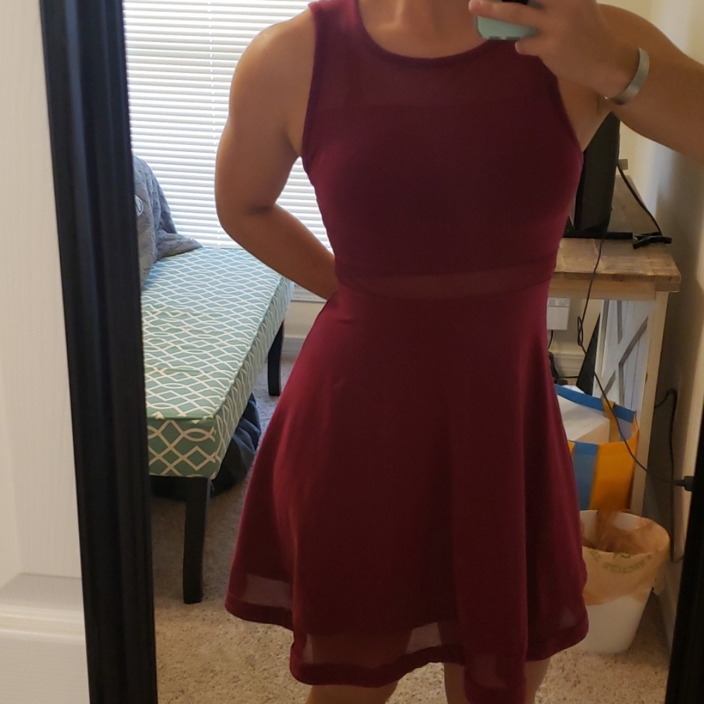 Dress - Picture 2 of 5